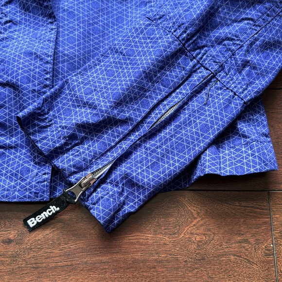 Bench Jacket - Picture 5 of 6